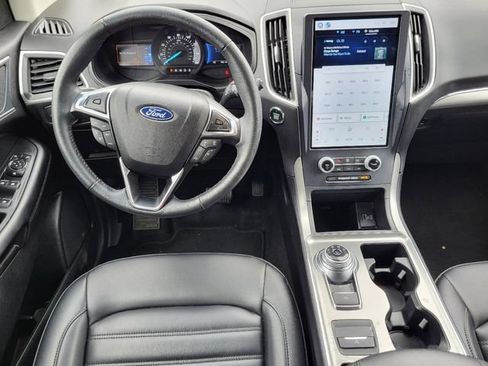 Used 2022 Ford Edge SEL AWD/4WD image 10