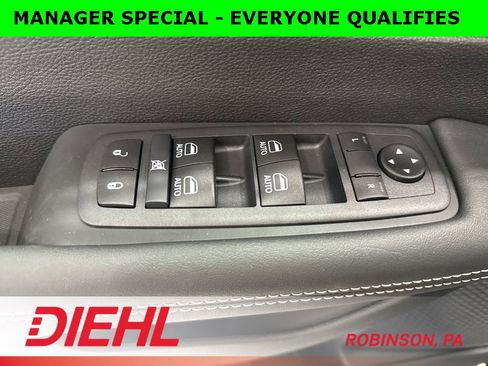 New 2026 Chrysler Pacifica Select w/ S Appearance Package image 26