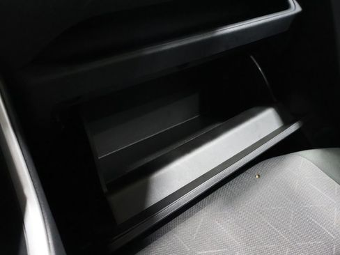 Used 2024 Toyota RAV4 XLE image 30