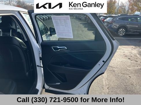 Certified 2025 Kia Sportage EX image 56