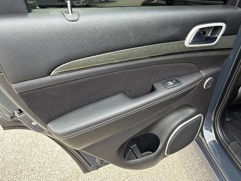 Used 2018 Jeep Grand Cherokee Trackhawk AWD/4WD image 23