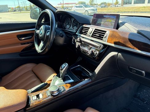 Used 2019 BMW 430i Convertible w/ M Sport Package image 33