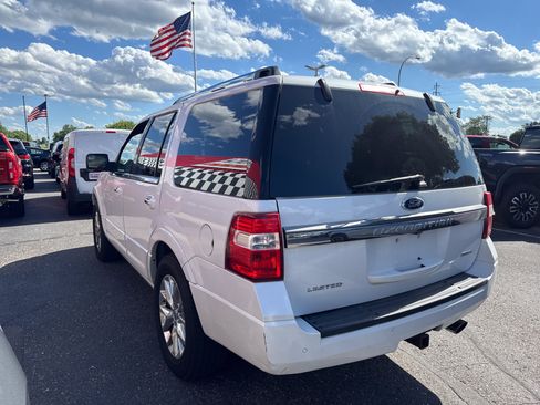 Used 2015 Ford Expedition Limited w/ Equipment Group 301A AWD/4WD image 2