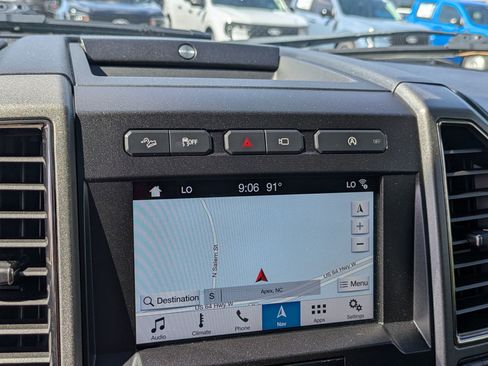 Used 2018 Ford F150 Raptor w/ Equipment Group 802A Luxury AWD/4WD image 23