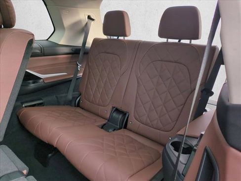 Certified 2024 BMW X7 xDrive40i w/ Parking Assistance Package image 22