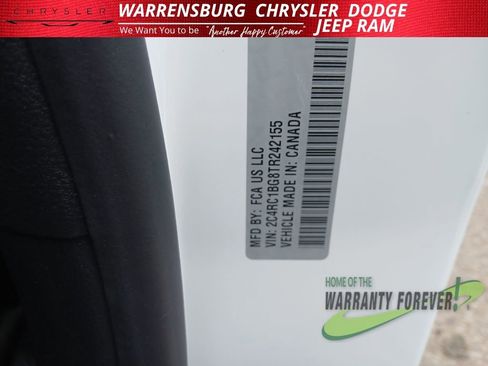 New 2026 Chrysler Pacifica Select image 11