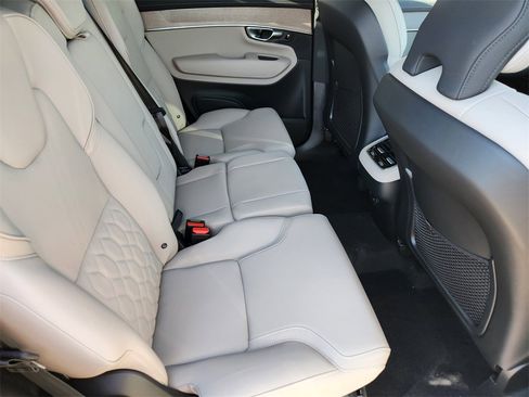 New 2026 Volvo XC90 B6 Plus w/ Protection Package image 20
