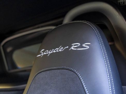 Certified 2024 Porsche 718 Boxster Spyder RS w/ Light Design Package image 81