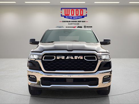 Used 2025 RAM 1500 Big Horn AWD/4WD image 7