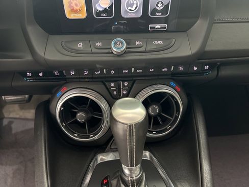 Used 2018 Chevrolet Camaro LT image 16