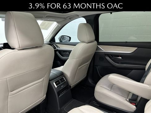 Certified 2024 MAZDA CX-90 Plug-In Hybrid w/ Premium Pkg AWD/4WD image 22