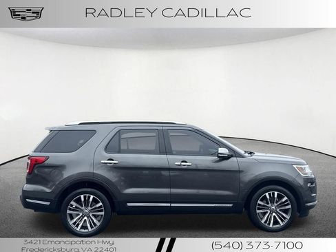 Used 2018 Ford Explorer Platinum image 19