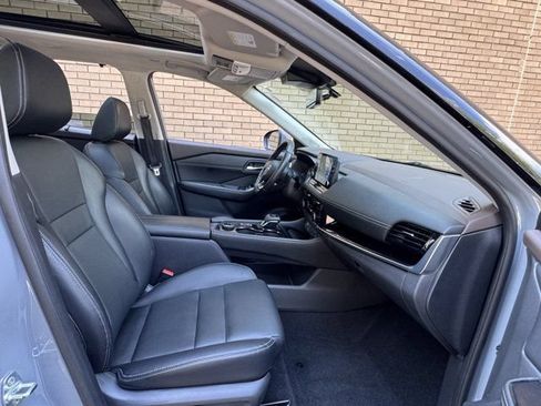 Used 2022 Nissan Rogue SL w/ SL Premium Package AWD/4WD image 26
