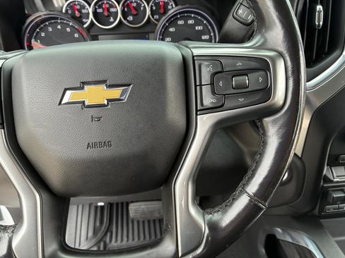 Used 2021 Chevrolet Silverado 1500 LTZ AWD/4WD image 26