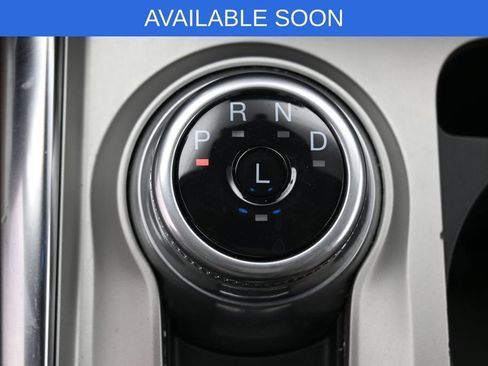 Used 2022 Ford Explorer Limited w/ Equipment Group 301A AWD/4WD image 26