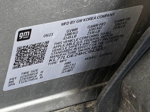 Used 2024 Chevrolet Trax RS w/ Driver Confidence Package FWD image 35