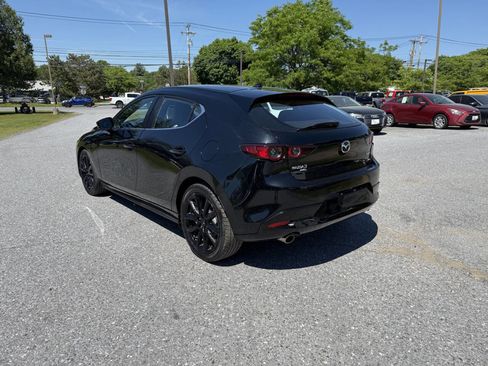 Used 2020 MAZDA MAZDA3 AWD Hatchback w/ Preferred Pkg image 3