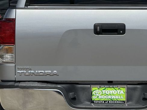 Used 2013 Toyota Tundra 2WD CrewMax w/ SR5 Pkg image 11