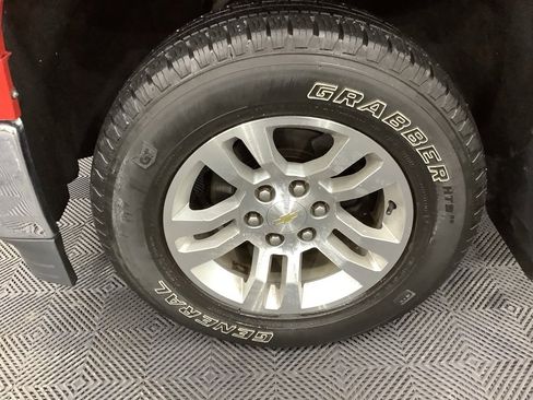 Used 2015 Chevrolet Silverado 1500 LT image 2