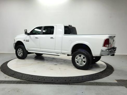 Used 2018 RAM 2500 Laramie w/ Convenience Group AWD/4WD image 6