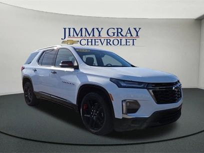 Used 2023 Chevrolet Traverse Premier w/ Redline Edition