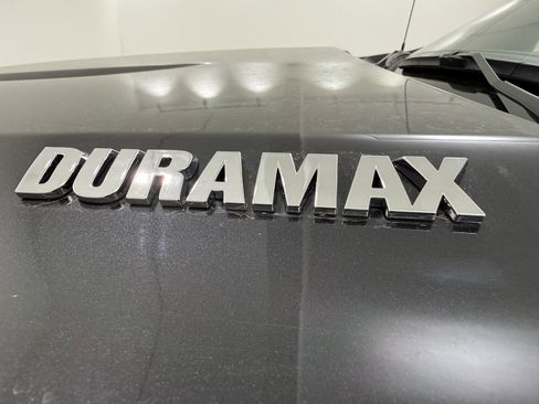 Used 2024 Chevrolet Silverado 1500 LTZ image 11