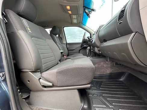 Used 2018 Nissan Frontier PRO-4X AWD/4WD image 29