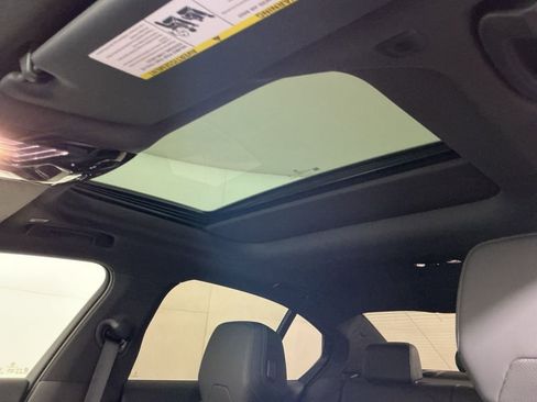 Certified 2024 BMW 530i w/ M Sport Package image 24