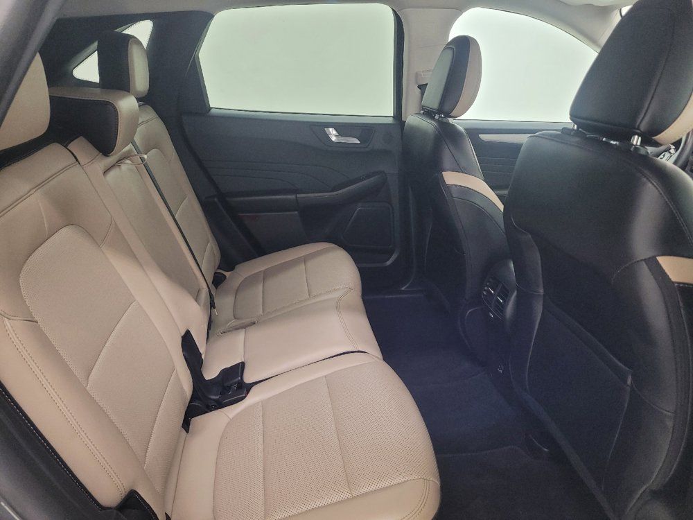 Used 2021 Ford Escape SEL w/ Technology Package AWD/4WD image 19