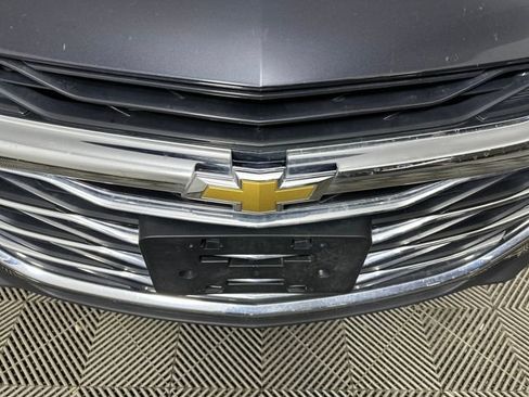 Used 2023 Chevrolet Malibu LT image 9