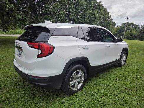 Used 2018 GMC Terrain SLE FWD image 3