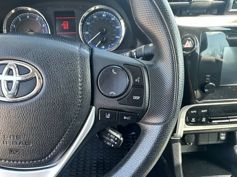 Used 2019 Toyota Corolla LE FWD image 11