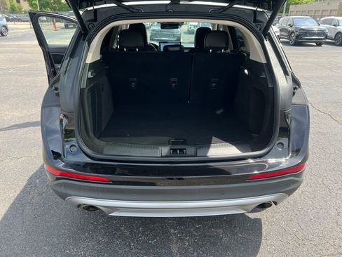 Certified 2024 Lincoln Corsair AWD image 27
