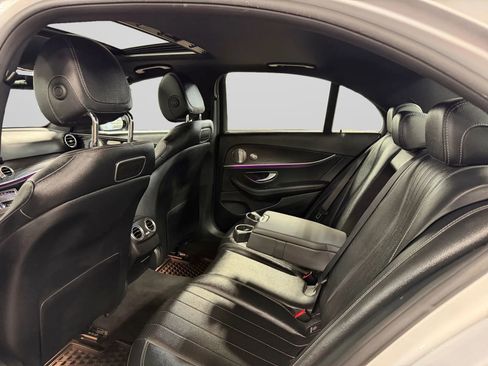 Used 2019 Mercedes-Benz E 300 4MATIC image 37