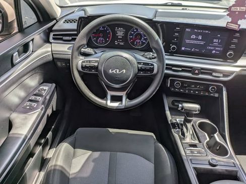 Used 2023 Kia K5 LXS FWD image 15