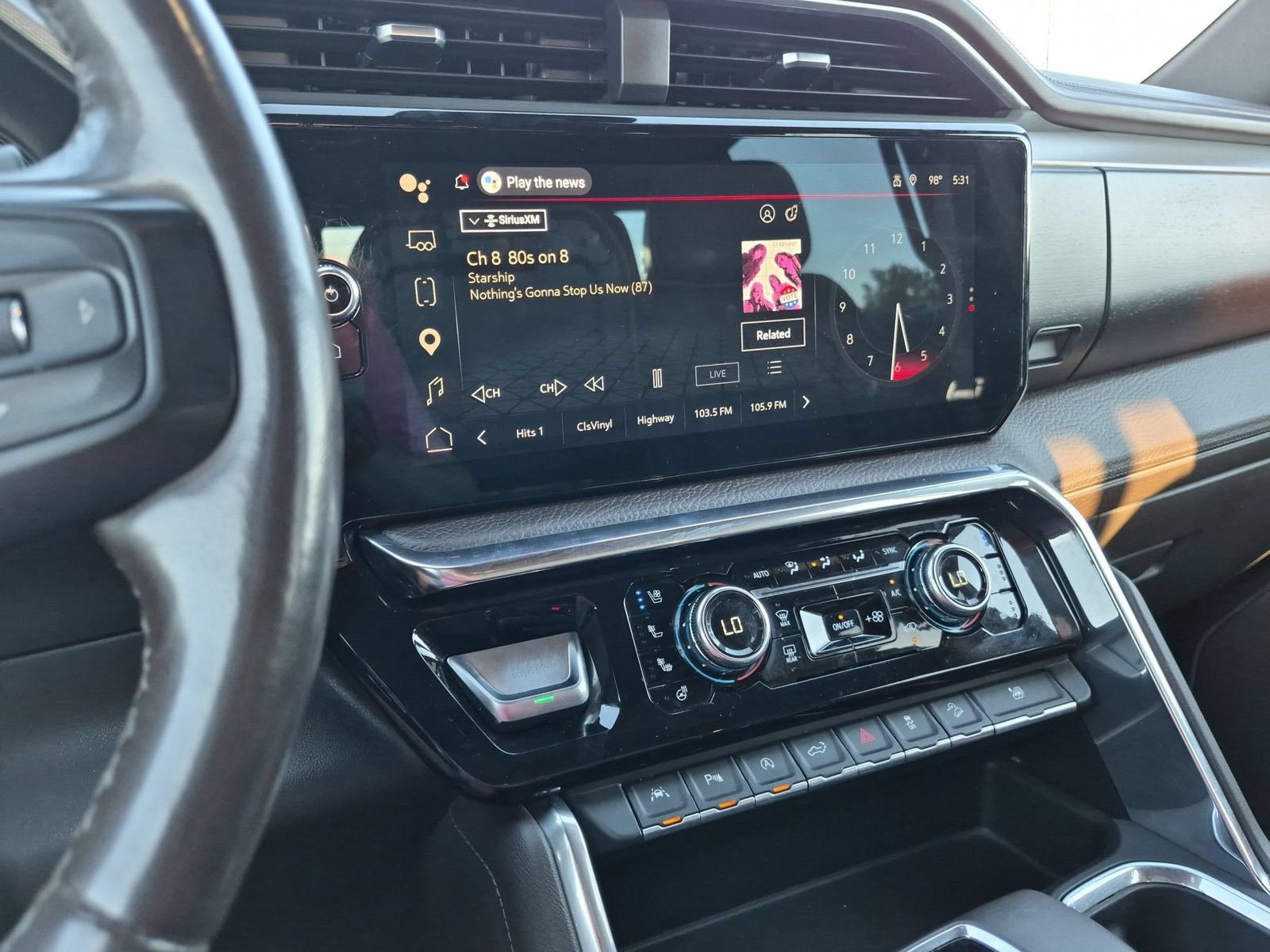 Used 2023 GMC Sierra 1500 Denali AWD/4WD image 17