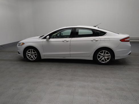 Used 2015 Ford Fusion SE image 3