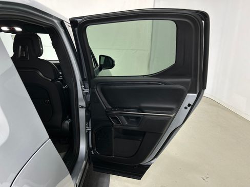 Used 2024 Rivian R1T Adventure AWD/4WD image 19