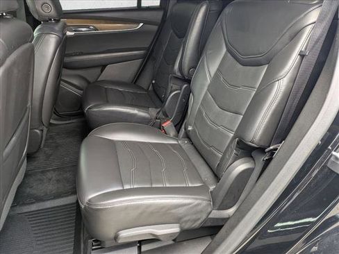 Used 2020 Cadillac XT6 Premium Luxury w/ Platinum Package image 18