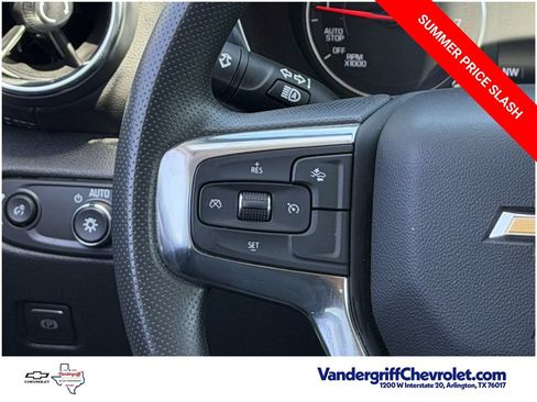 Certified 2025 Chevrolet Blazer LT FWD image 13