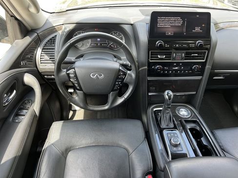 Used 2024 INFINITI QX80 Luxe image 20