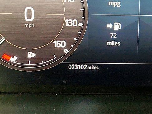 Used 2023 Land Rover Defender 110 X image 15