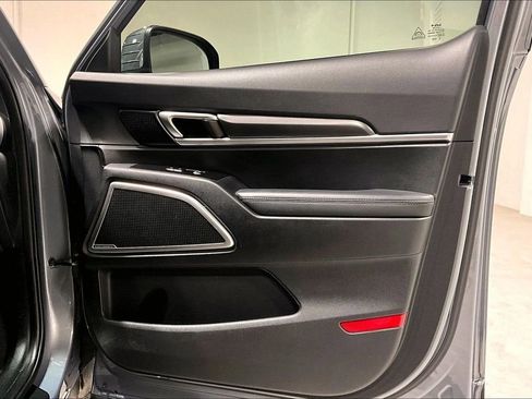 Used 2024 Kia Telluride S w/ S Sunroof Package image 23