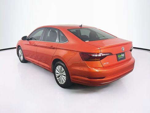 Used 2019 Volkswagen Jetta FWD image 5