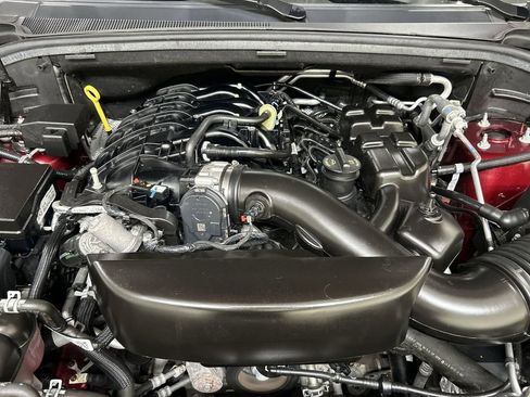 Used 2023 Dodge Durango GT AWD/4WD image 26