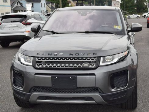Used 2019 Land Rover Range Rover Evoque SE AWD/4WD image 4