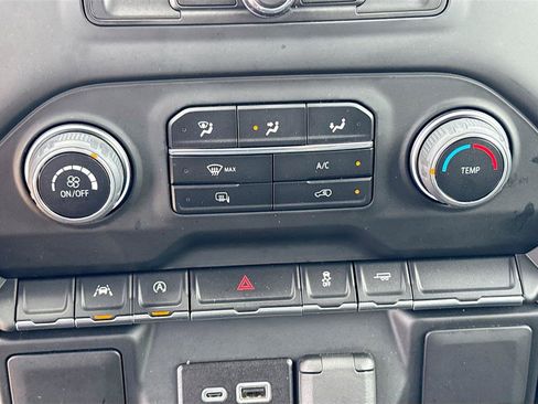 Used 2023 Chevrolet Silverado 1500 W/T RWD image 15