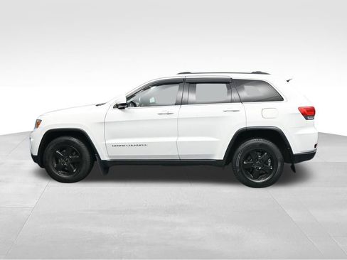 Used 2014 Jeep Grand Cherokee Laredo w/ Quick Order Package 23E AWD/4WD image 2