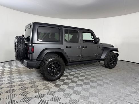 Used 2023 Jeep Wrangler Unlimited Sport AWD/4WD image 9