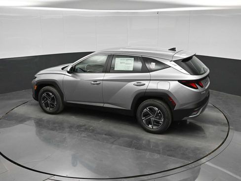 New 2026 Hyundai Tucson Blue SE AWD/4WD image 28